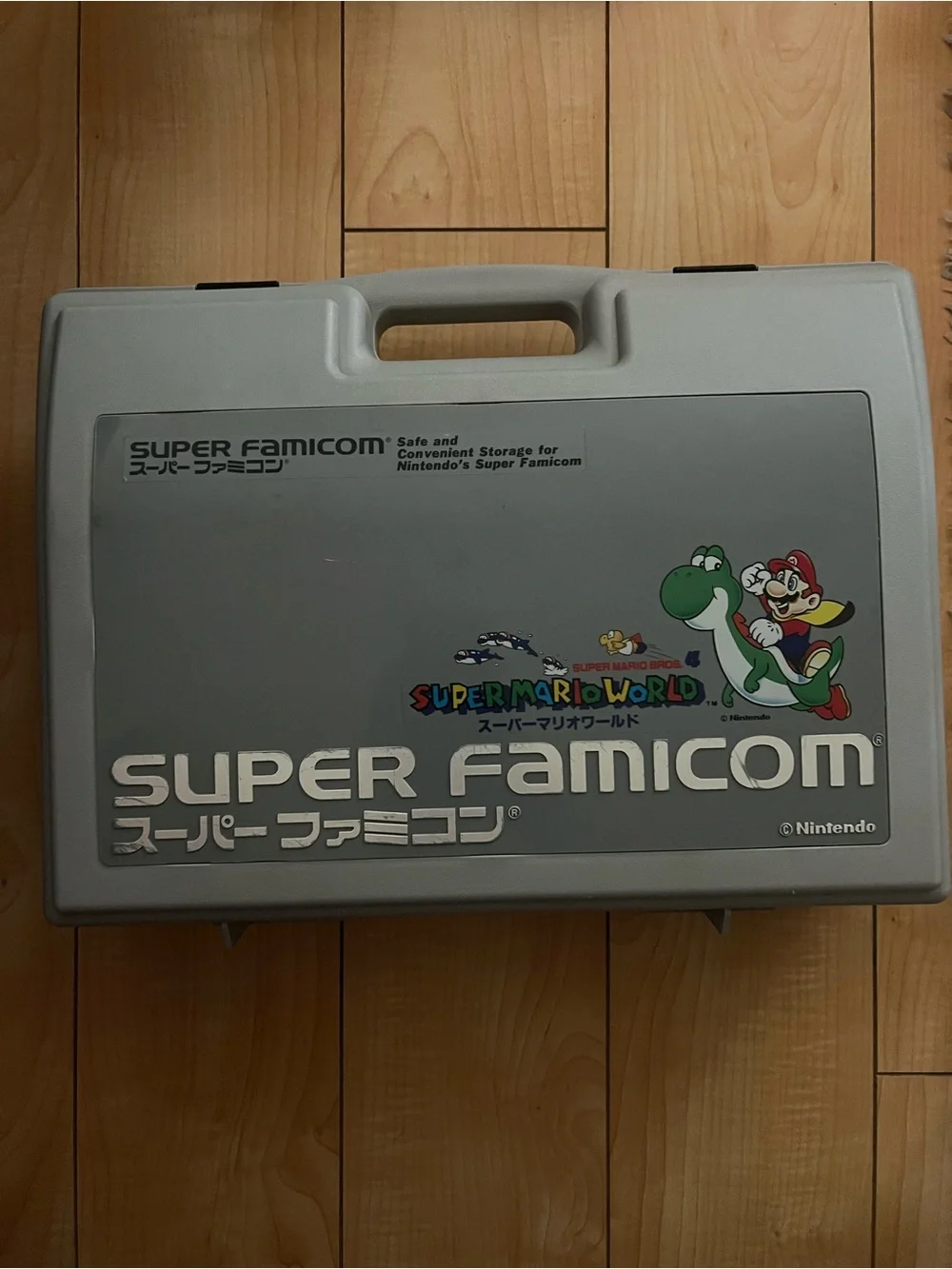 Super Mario World 1990 Carrying Case Storage Super Famicom Hard Cabinet SNES